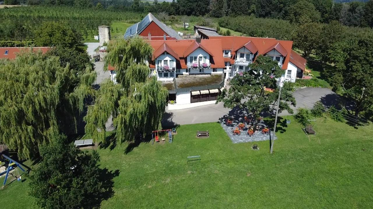 Landhotel Schellenberg Uberlingen Buitenkant foto