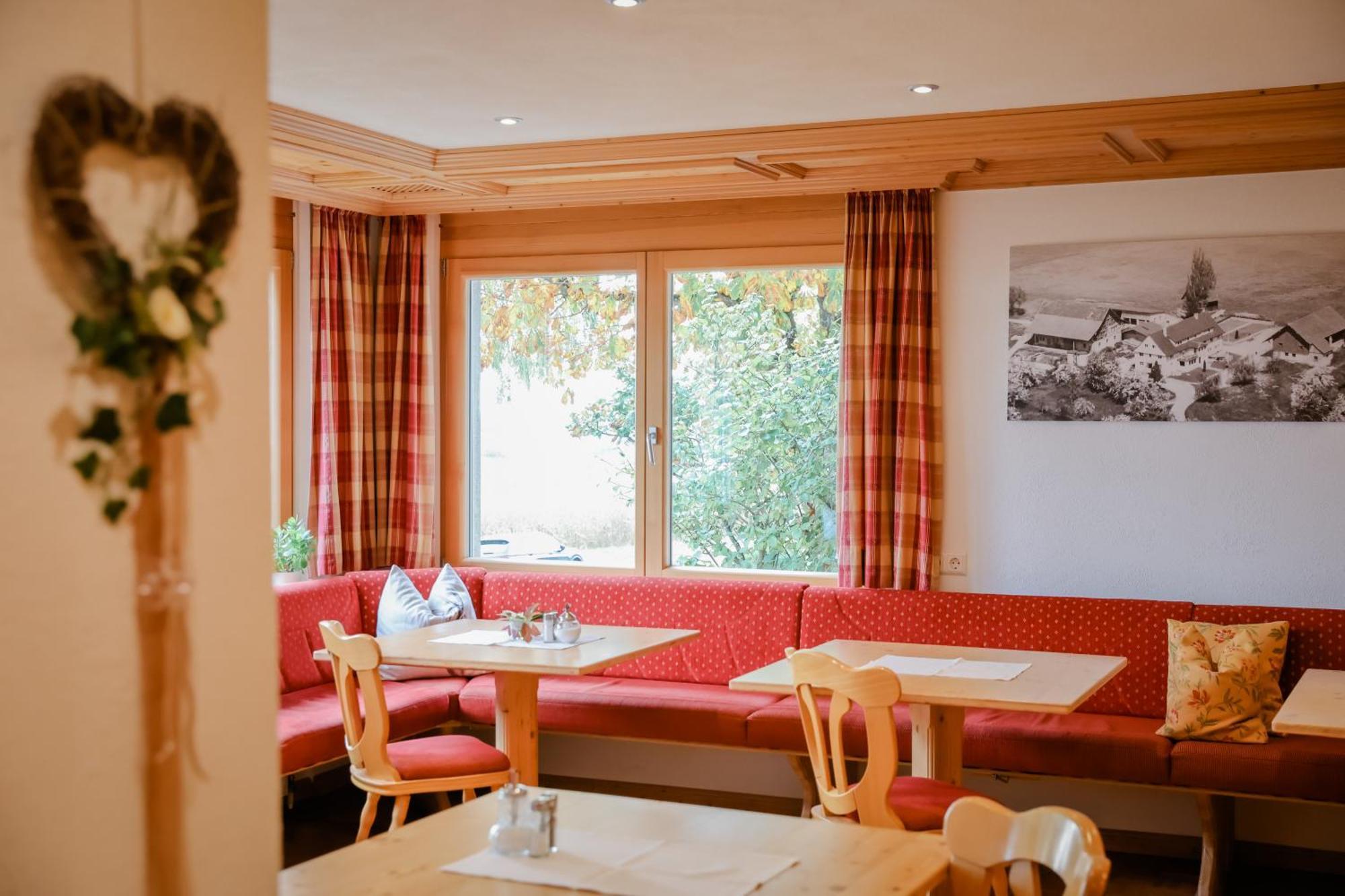 Landhotel Schellenberg Uberlingen Buitenkant foto