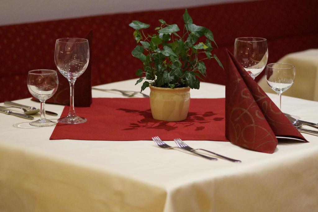Landhotel Schellenberg Uberlingen Buitenkant foto